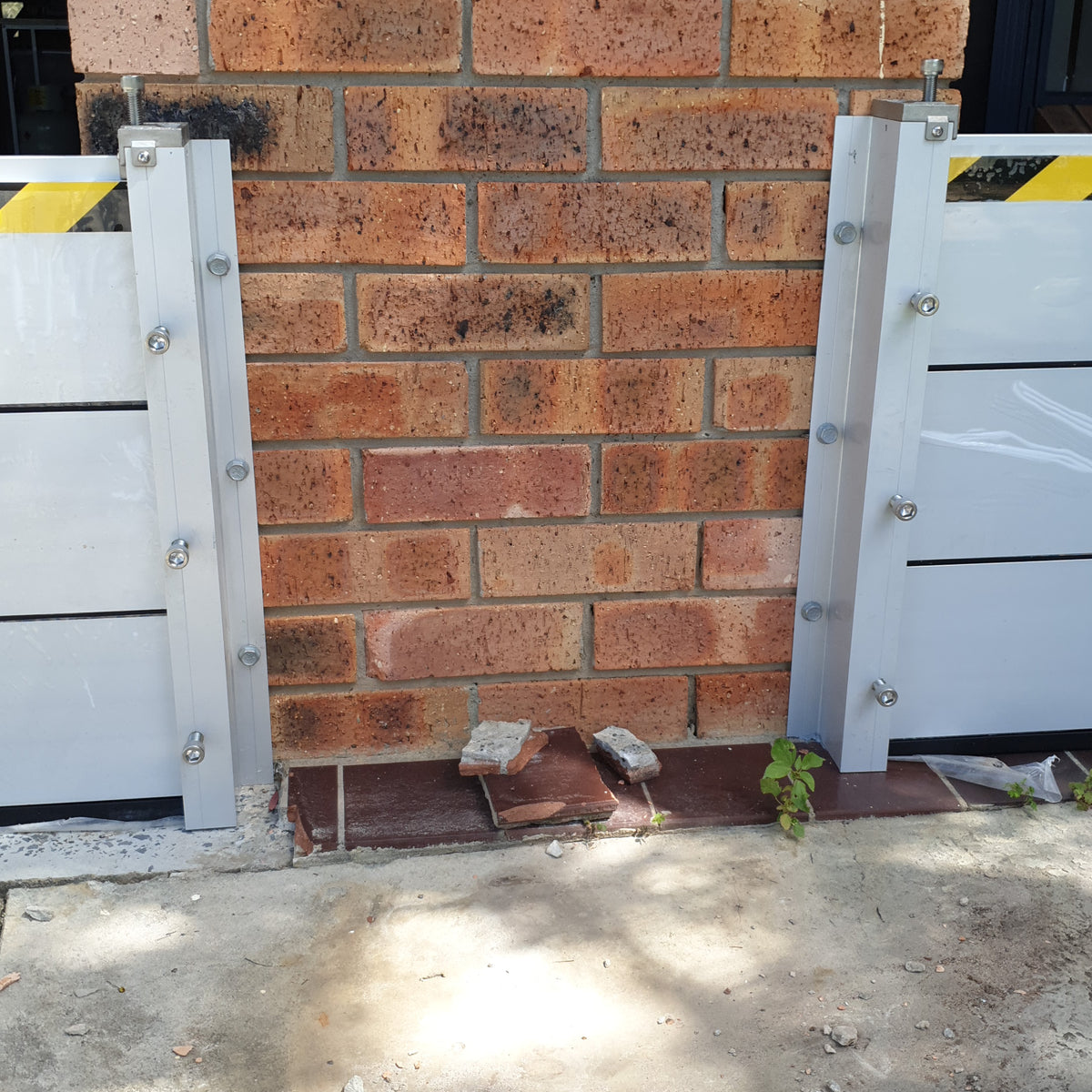 Flood.Tech Aluminum Plank Flood Protection System - Inclusive Inc
