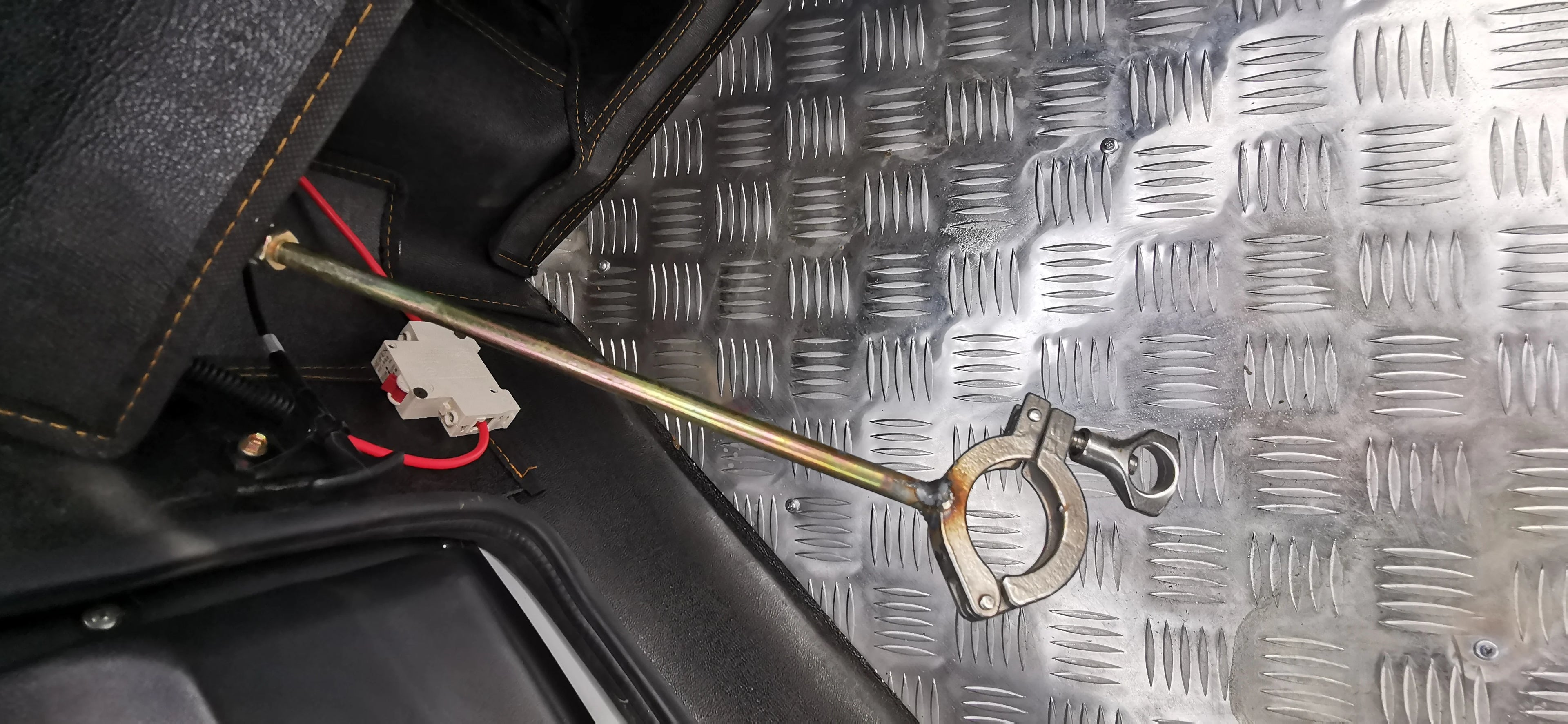 Microcargue de silla de ruedas eléctrica de ECHARIOT