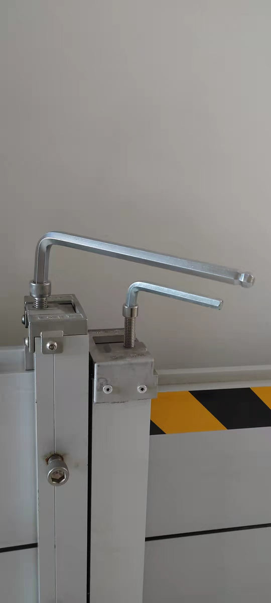 Flood.Tech Aluminum Plank Flood Protection System - Inclusive Inc