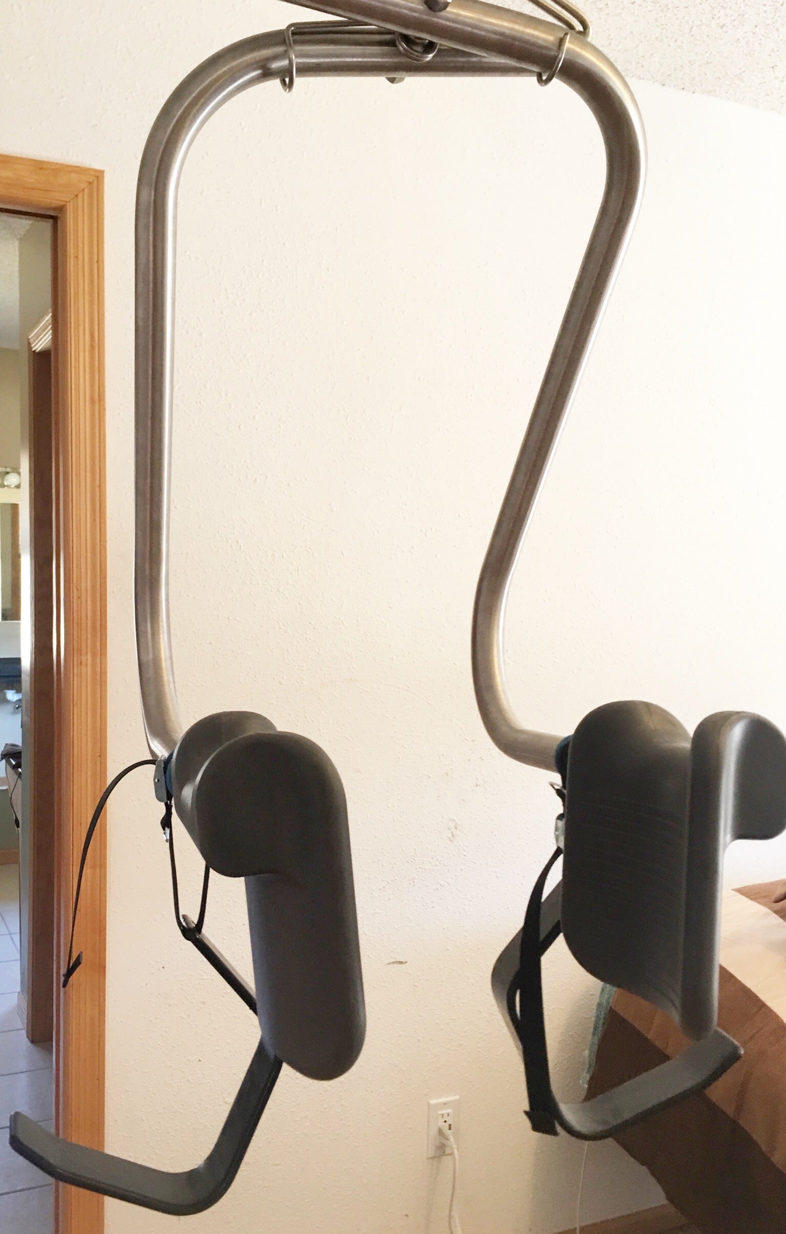 Mobile Lift for People with Reduced Mobility - Broadened Horizons Direct