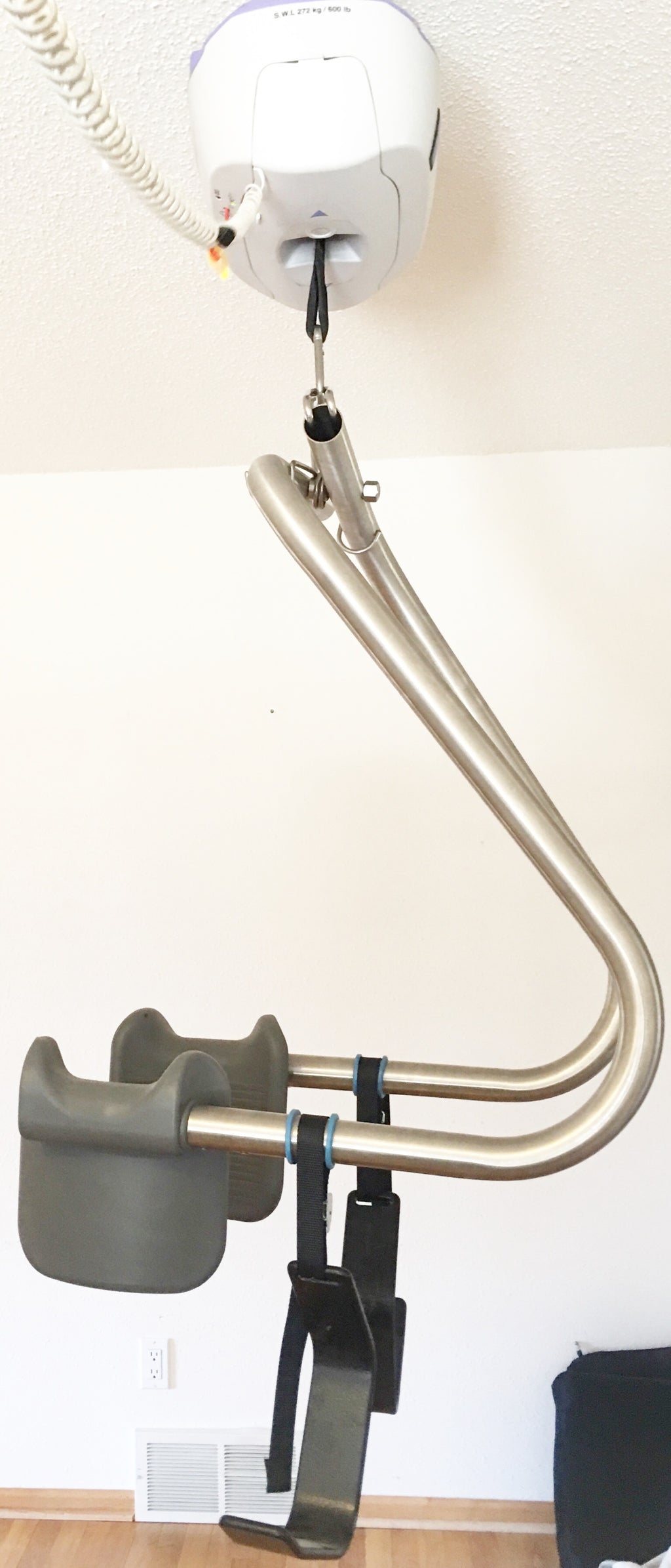 Mobile Lift for People with Reduced Mobility - Broadened Horizons Direct